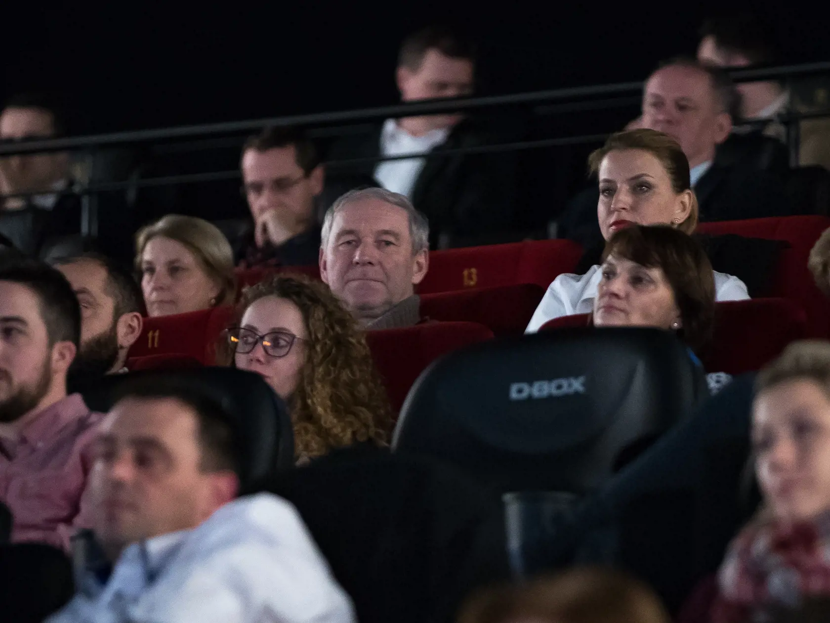 Premiéra filmu Ostrým nožom, ktorého scenár bol inšpirovaný vraždou študenta Daniela Tupého na Tyršovom nábreží v Bratislave. Na snímke je Robert Bezák.