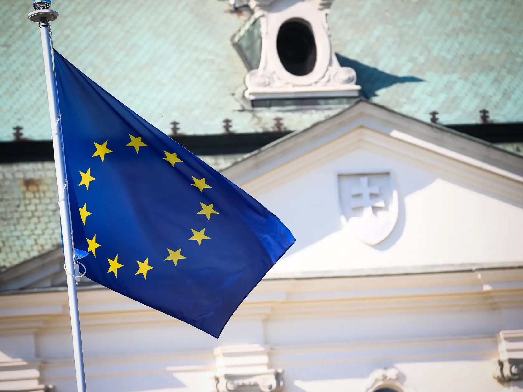 Na snímke je Úrad vlády Slovenskej republiky.