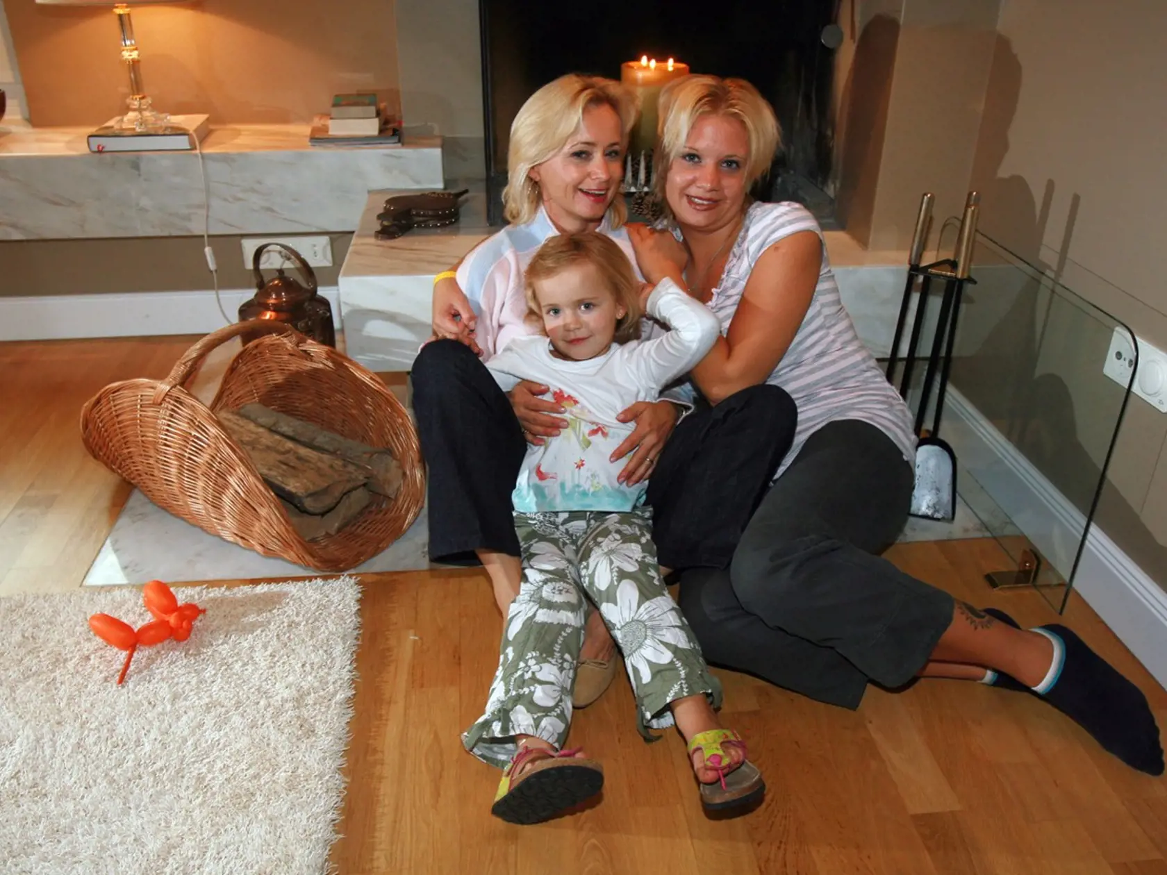 S dcérami Janou a Sophiou v roku 2006. Najstaršia Jana teraz býva s vnučkou vo Viedni.