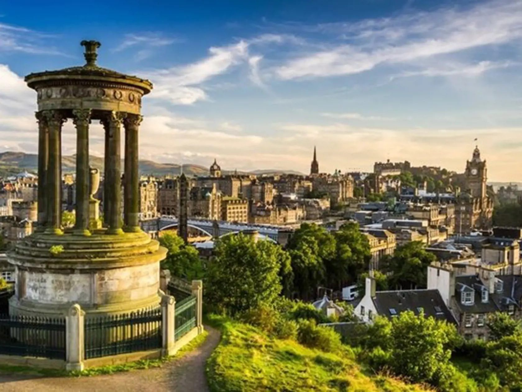 Edinburgh ako „Atény severu“. Škótsko