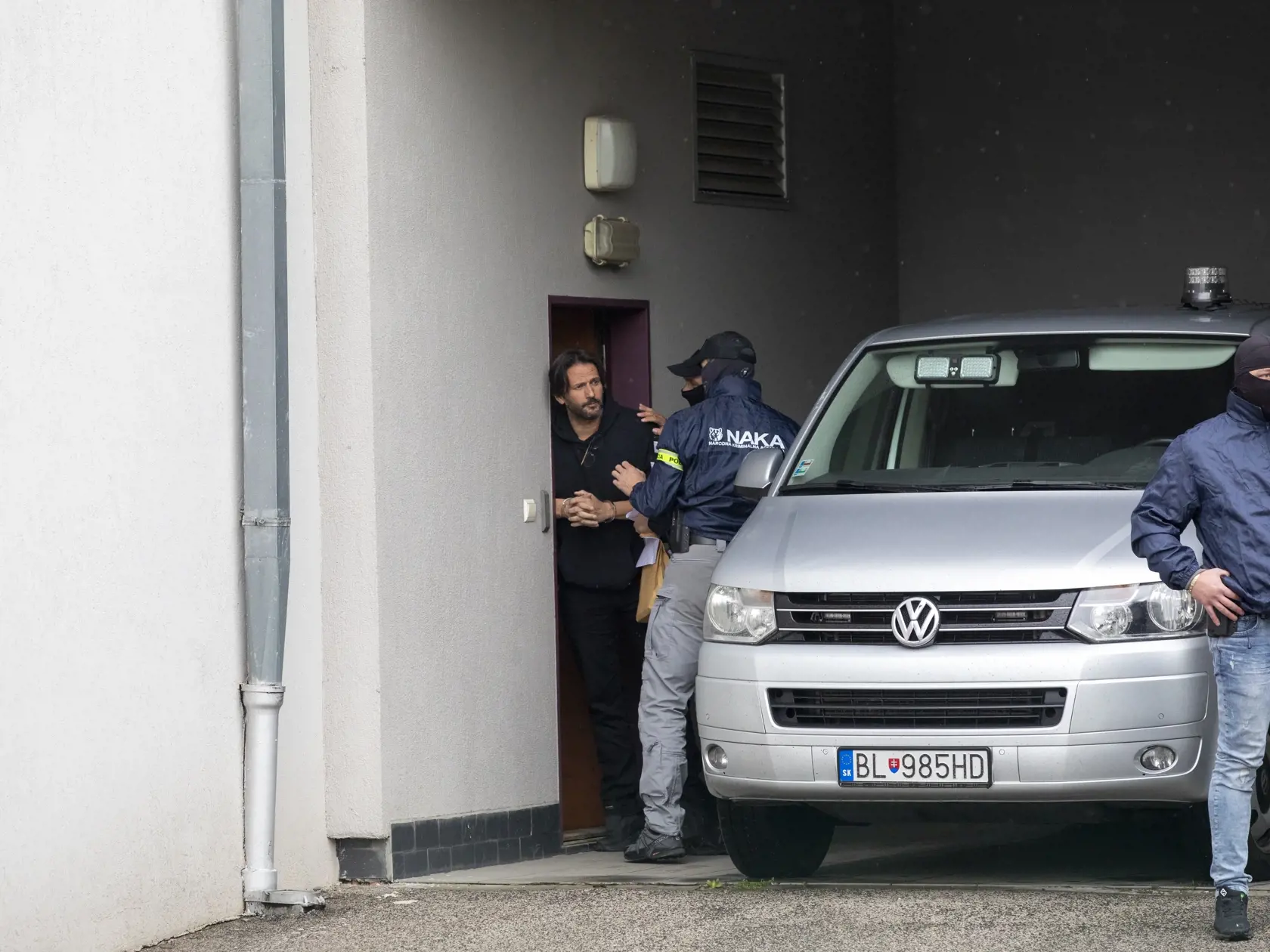 Robert Kaliňák v čase, kedy Špecializovaný trestný súd rozhodoval o jeho väzbe v kauze Súmrak. Kaliňák napokon skončil vo väzbe.