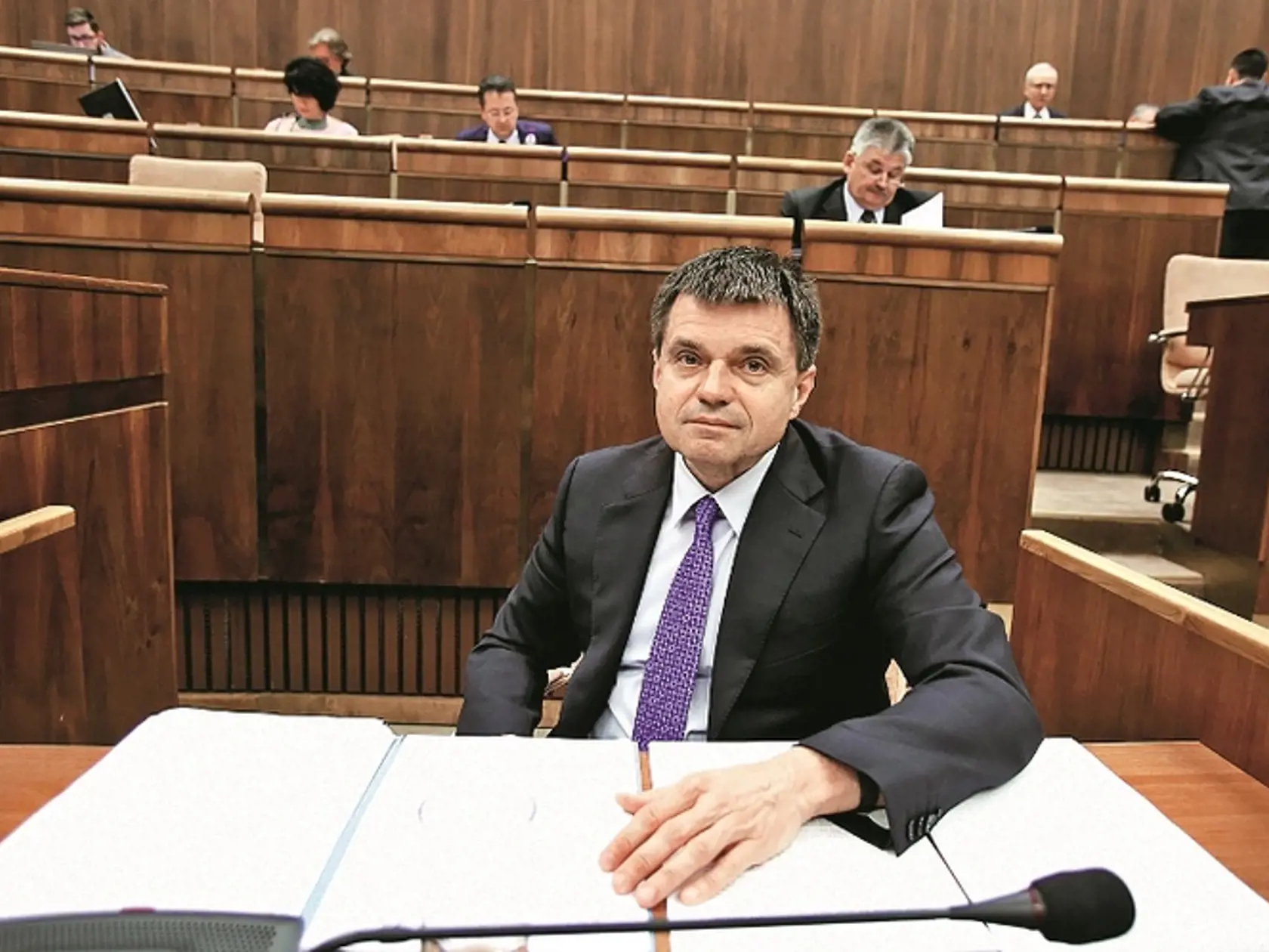 Minister školstva Plavčan.