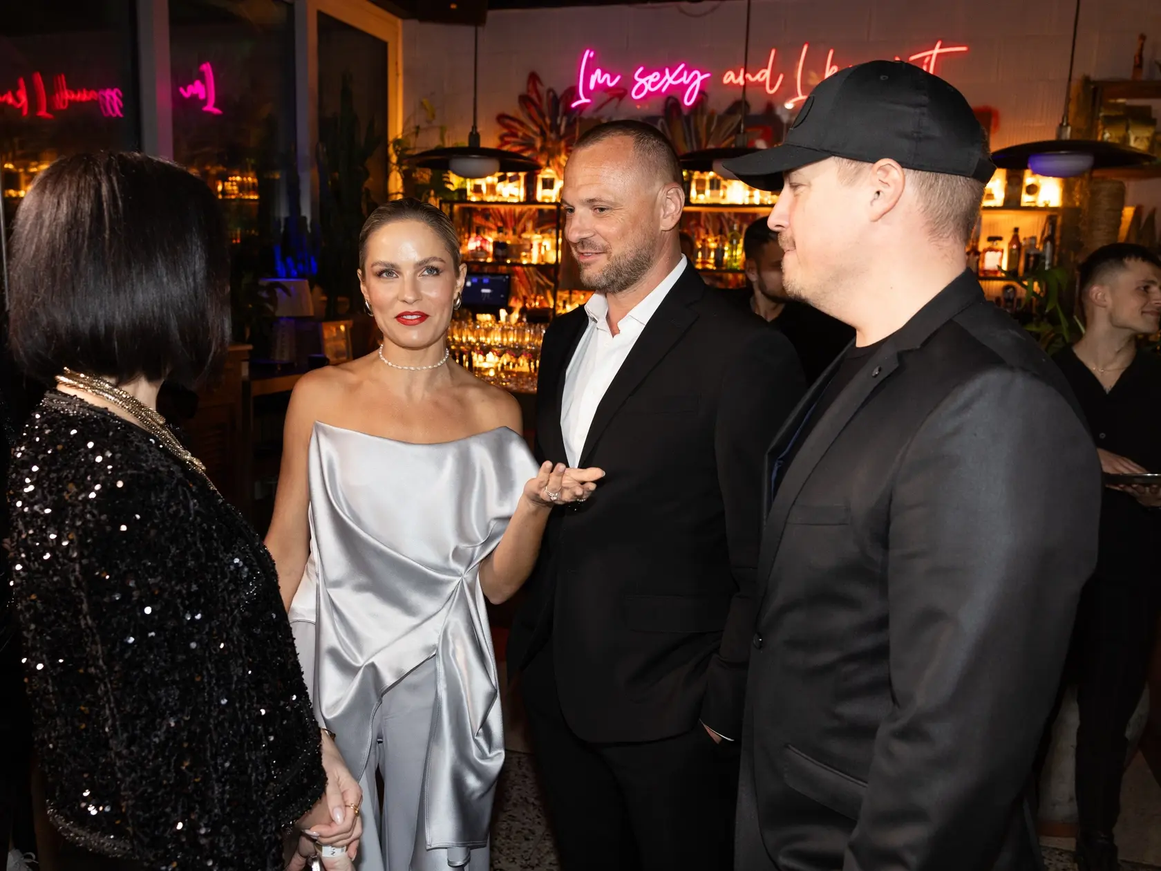 Exkluzívna markizácka párty pred štartom Let’s dance. Na snímke manželia Gáborikovci.