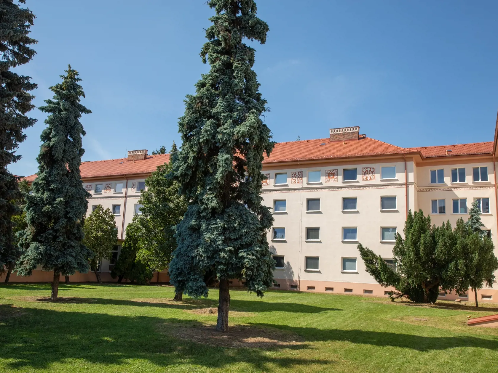 Na snímke je internát Mladá Garda kde bolo nájdené telo mŕtvej študentky.