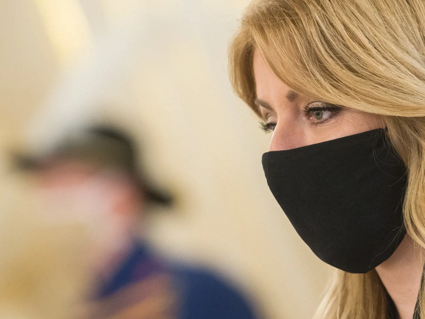 Prezidentka SR Zuzana Čaputová vymenovala rektora Vysokej školy zdravotníctva a sociálnej práce sv. Alžbety v Bratislave Juraja Benca (na snímke nie je) v Prezidentskom paláci 3. decembra 2020 v Bratislave. FOTO TASR -  Martin Baumann