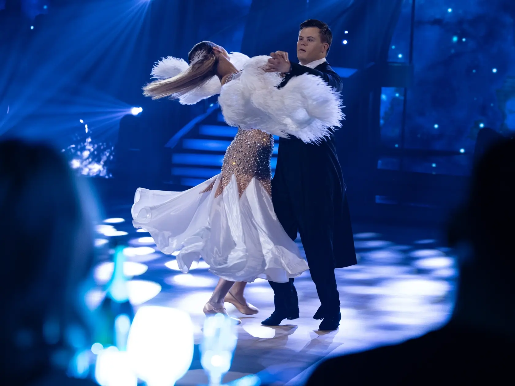 Šimon Jakuš a Patrícia Piešťanská predviedli v prvom kole Let´s Dance waltz.
