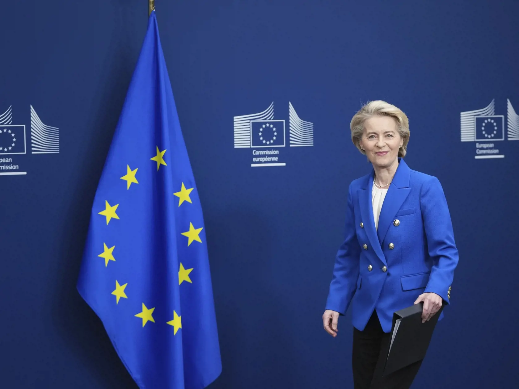 Ššéfka Európskej komisie (EK) Ursula von der Leyenová je podľa magazínu Forbes najvplyvnejšia žena sveta.