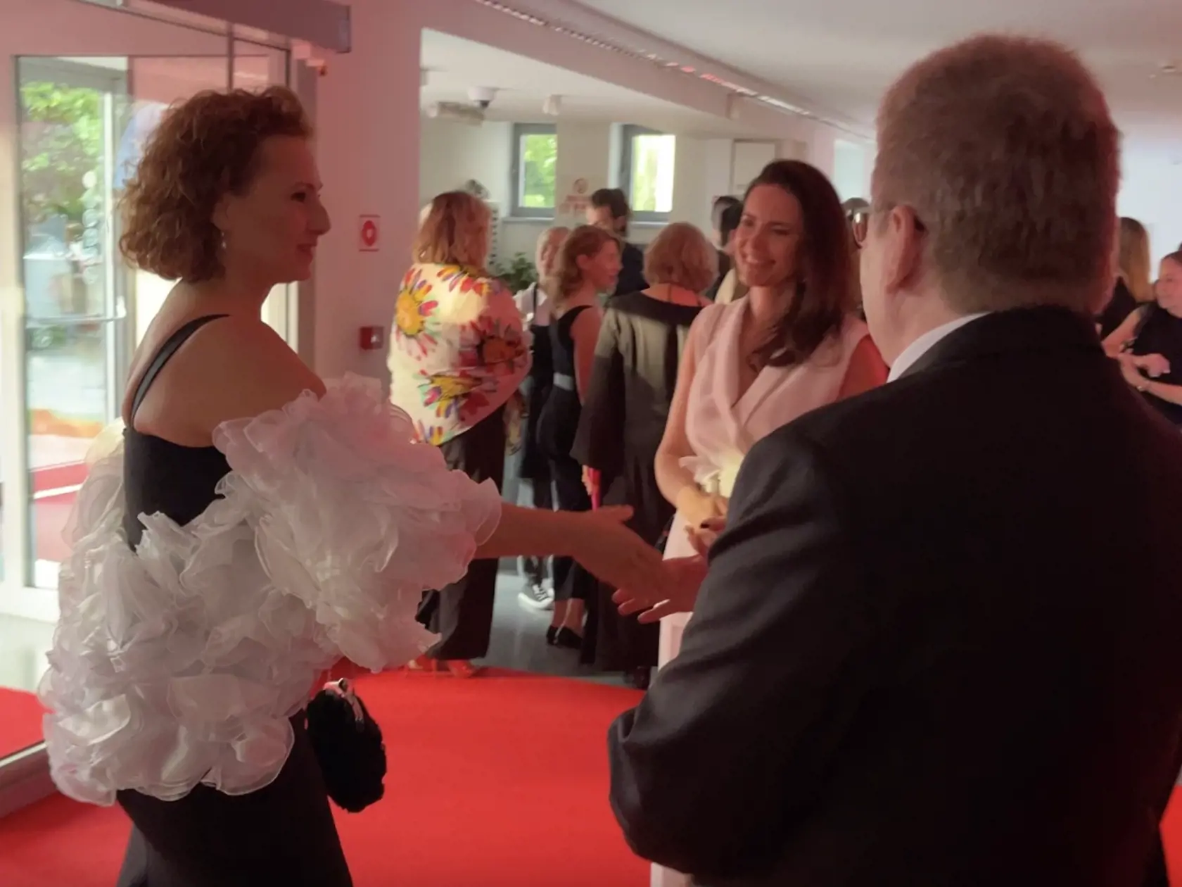 Privítanie hereckej divy Zuzany Mauréry.