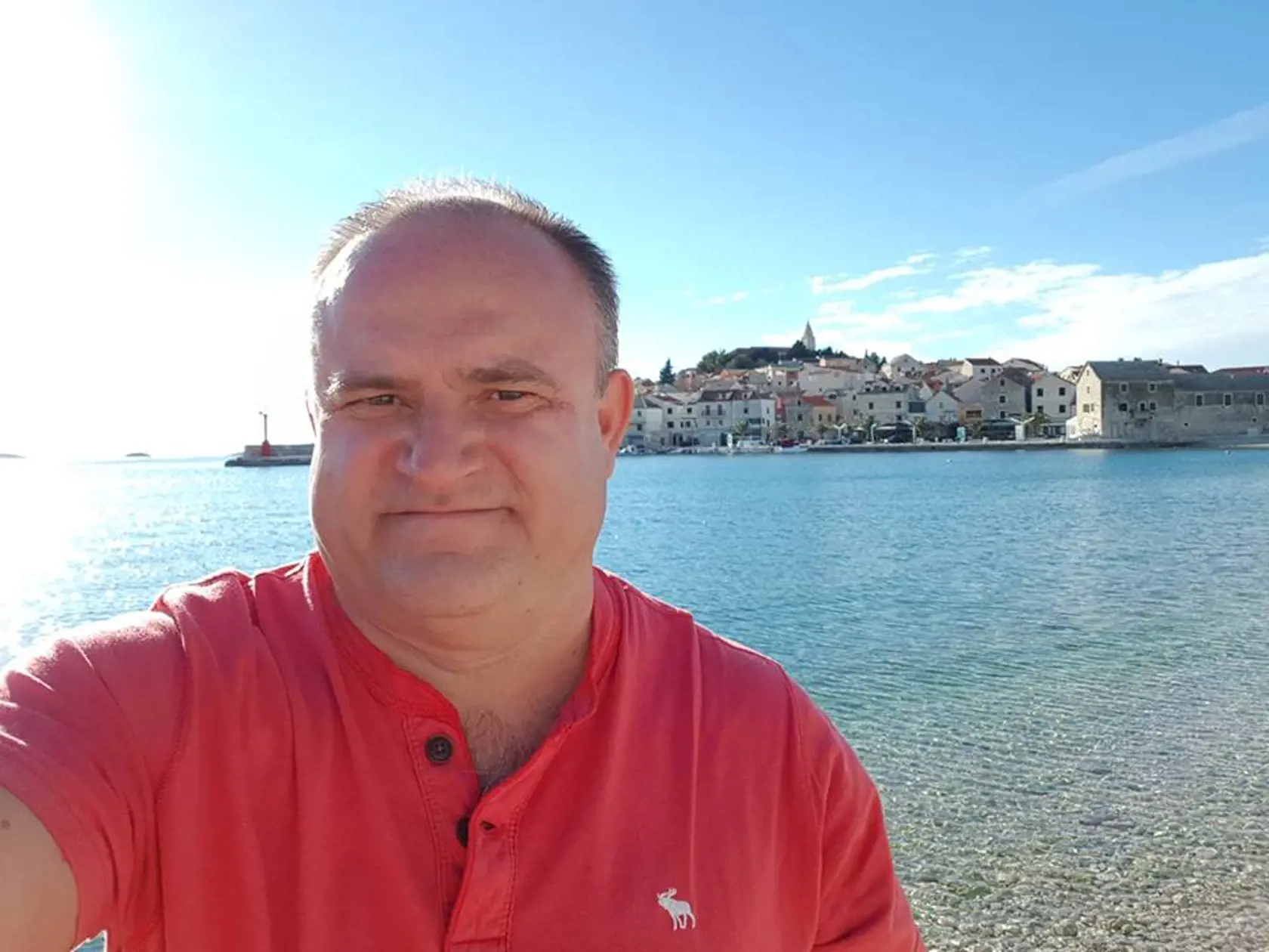 Odborník na sociálne veci Jozef Mihál na svojej Facebookovej stránke ako prvý prišiel s informáciou o nových sumách minimálnych dôchodkov.