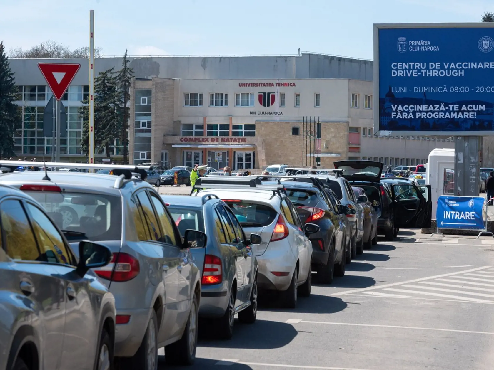 V Maďarsku sa situácia opäť pomaly zhoršuje. Stúpajú hospitalizácie, počet nakazených aj obete covidu.