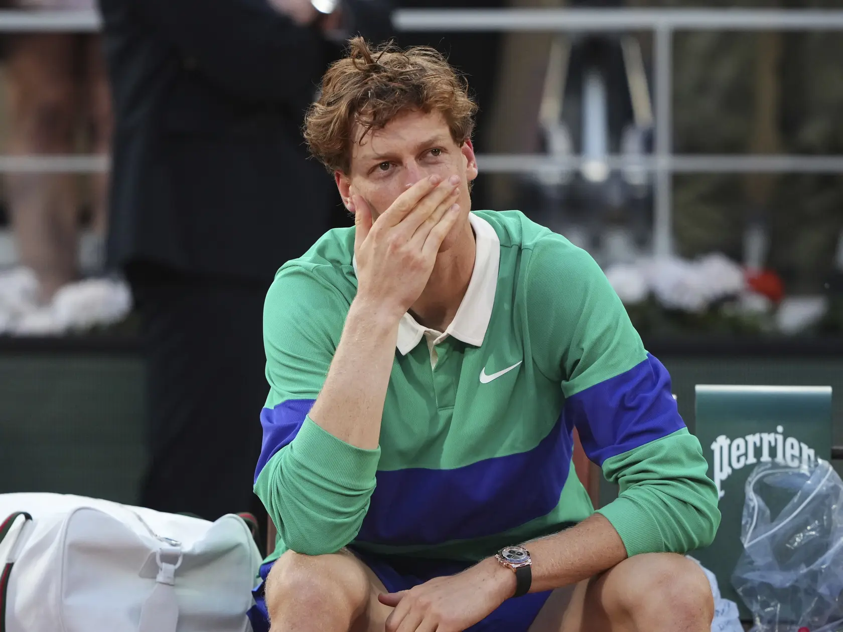 Taliansky tenista Jannik Sinner po finálovom zápase na Roland Garros s Carlosom Alcarazom.
