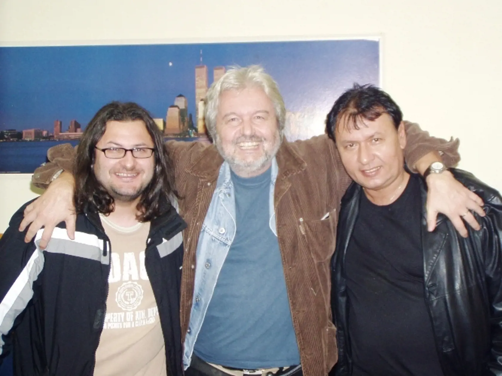 Roman Masha Šandor a Dušan Rapoš na archívnom zábere z roku 2006 s priateľom Jánom Červenkom (vpravo).