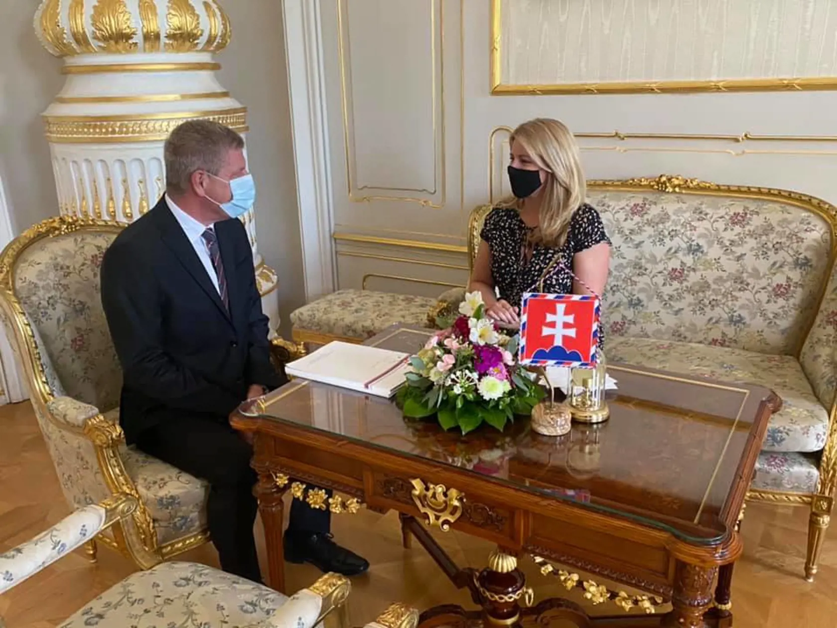 Zuzana Čaputová prijala ministra zdravotníctva Vladimíra Lengvarského