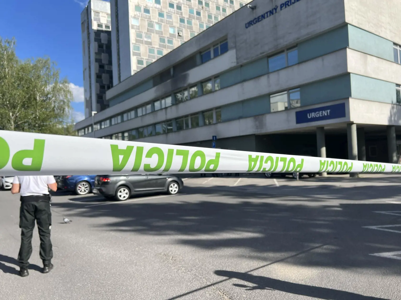 Fica operujú vo Fakultnej nemocnici s poliklinikou F.D. Roosevelta v Banskej Bystrici.