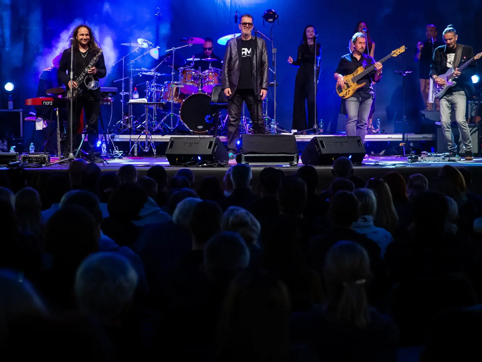 Koncert Richarda Müllera v Pezinku spojený s oslavou jeho 60-ky.