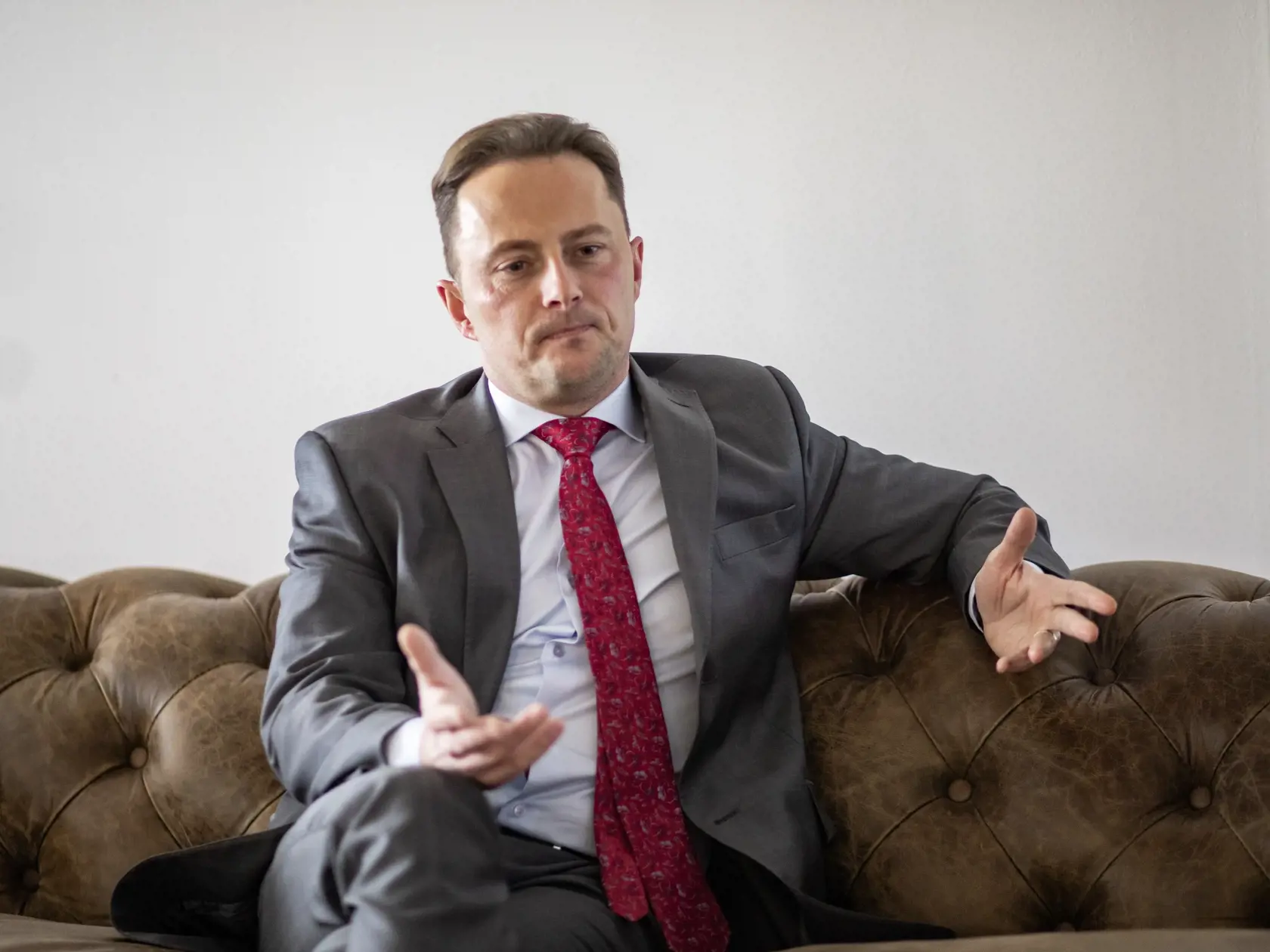 Diskusná relácia "Karty na stôl", ktorej hosťom bol Miroslav Řádek.