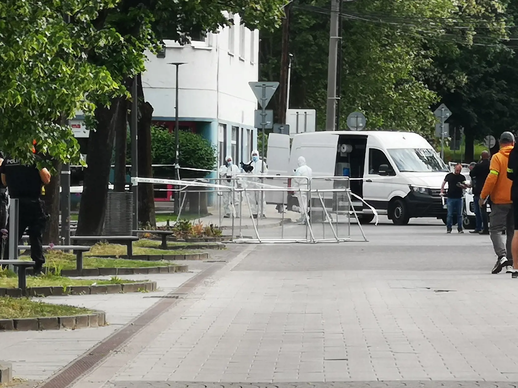 Celé mesto obsadili policajti.