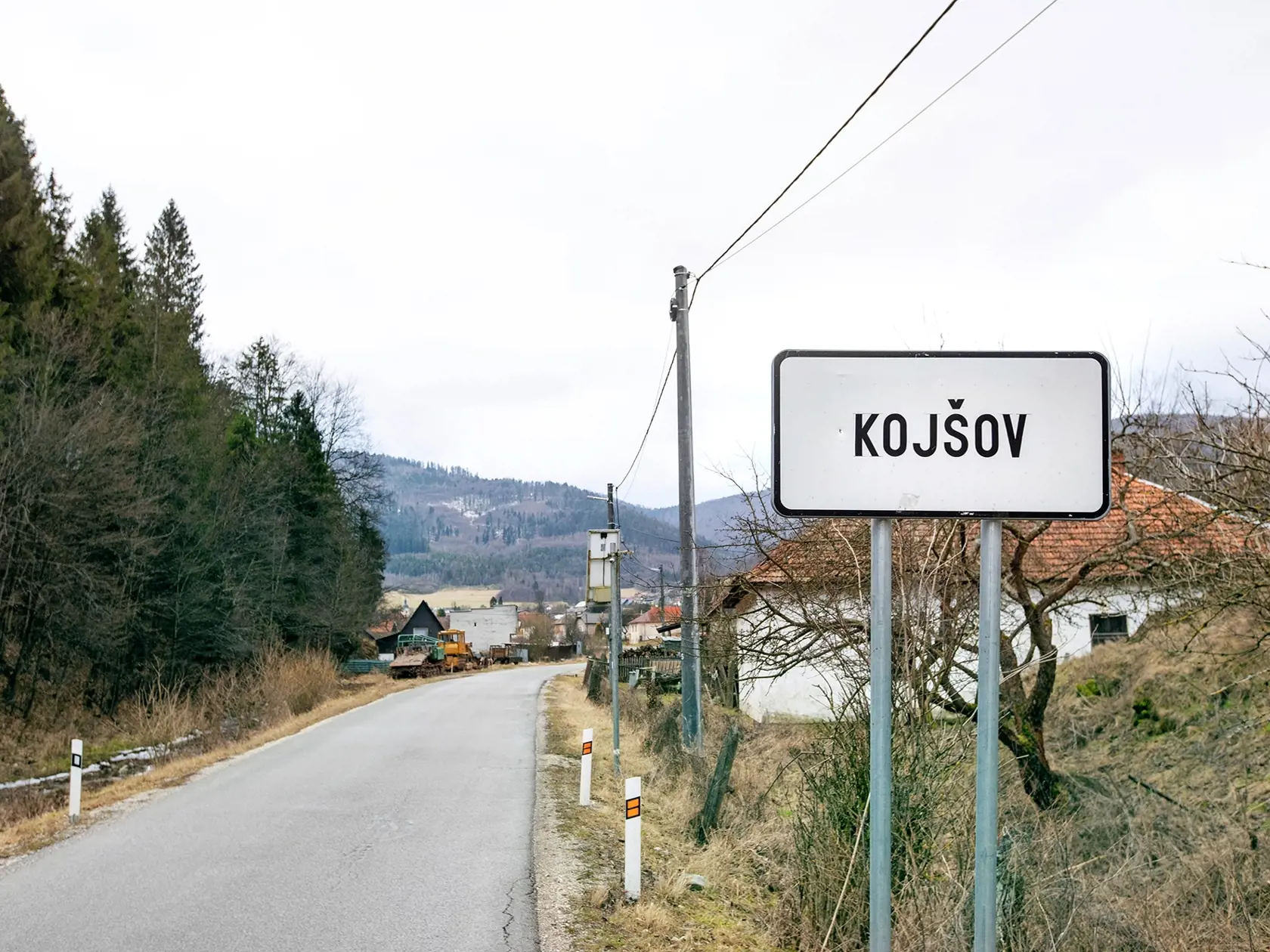 Starosta Kojšova ANTON BAŠNIAR pozná obvinených od detstva, hovorí o nich ako o zodpovedných mužoch.