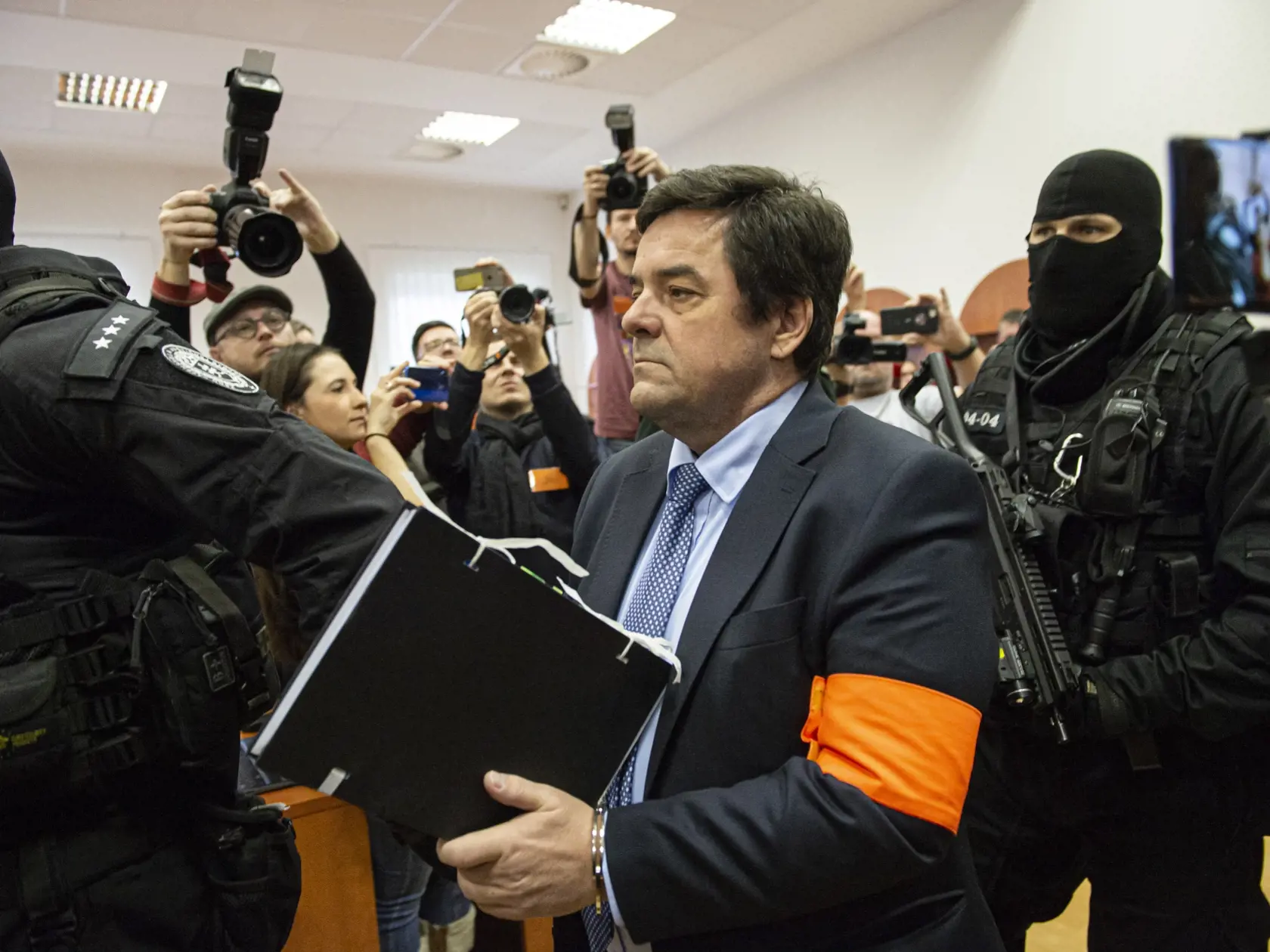 Senát Špecializovaného trestného súdu v Pezinku otvoril hlavné pojednávanie v kauze vraždy novinára Jána Kuciaka a jeho snúbenice Martiny Kušnírovej v Pezinku v pondelok 13. januára 2020. Na snímke obvinený Marian K. FOTO TASR - Michal Svítok