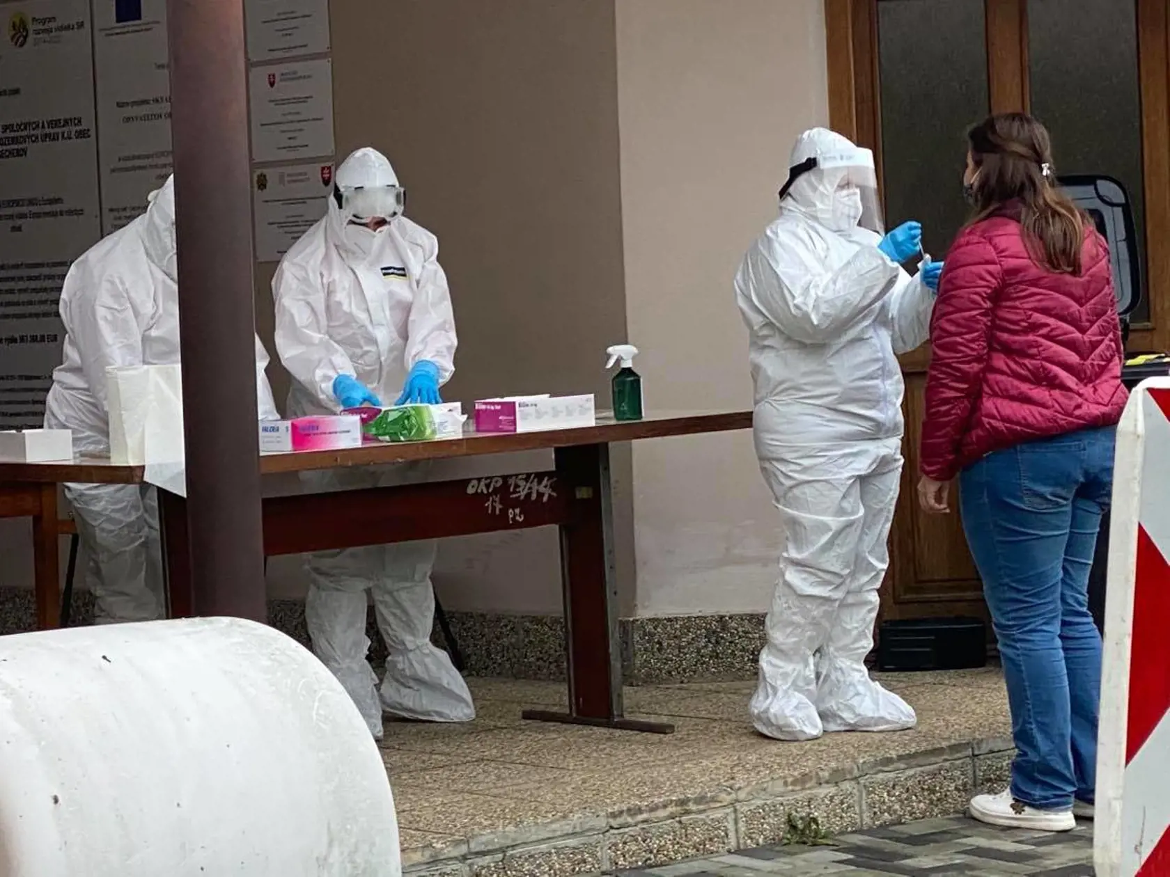 Testovanie Covid-19.