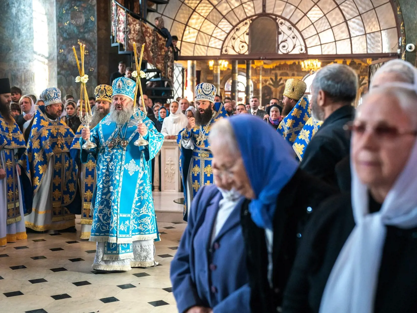 Pravoslávnemu metropolitovi Pavlovi nariadil kyjevský súd domáce väzenie, Ukrajinská bezpečnostná služba ho obvinila z toho, že ospravedlňuje ruskú vojnu na Ukrajine