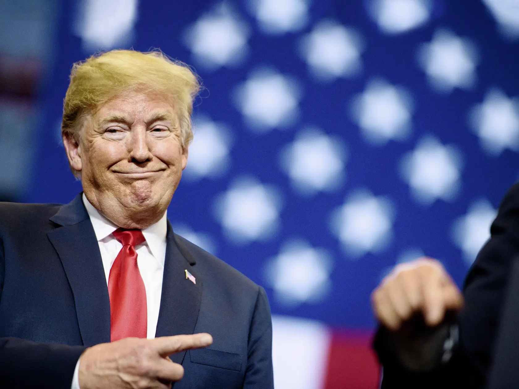 Administratíva amerického prezidenta Donalda Trumpa vo štvrtok požiadala Najvyšší súd USA, aby povolil zákaz služby transrodových osôb v armáde, kým prebiehajú súdne procesy s námietkami proti tomuto opatreniu.