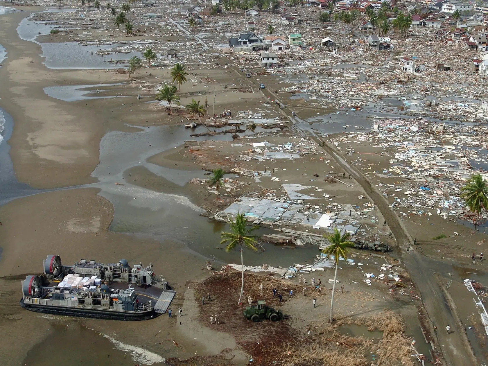 Ničivé tsunami z roku 2004, ktoré zasiahlo Indonéziu.