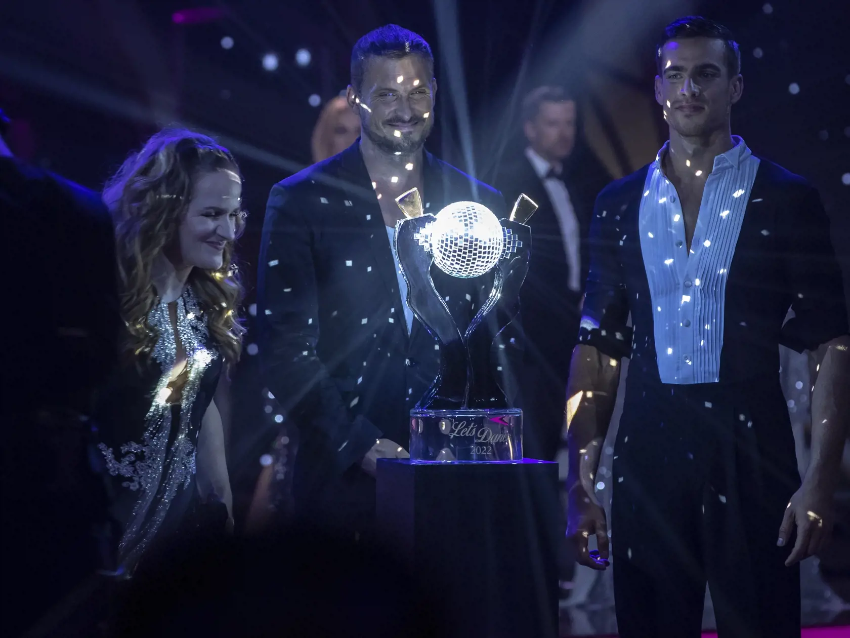 Finale tanečnej televíznej šou Let’s Dance v bratislavskej Inchebe. Na snímke zľava je Zuzana Kubovčíková Šebová, Ján Koleník a Adam Bardy.