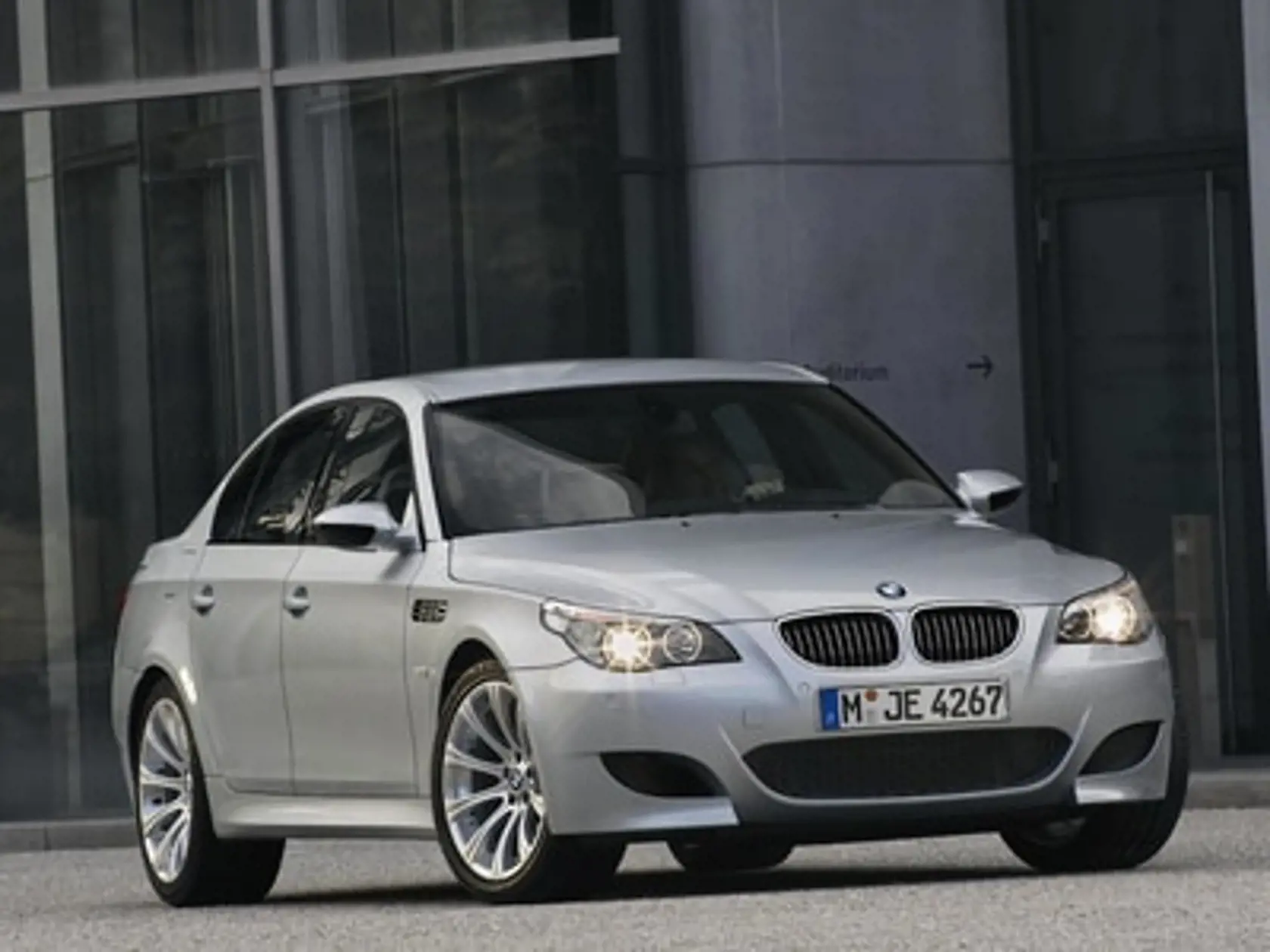 BMW radu 5: S pribúdajúcim vekom rastie aj počet porúch.