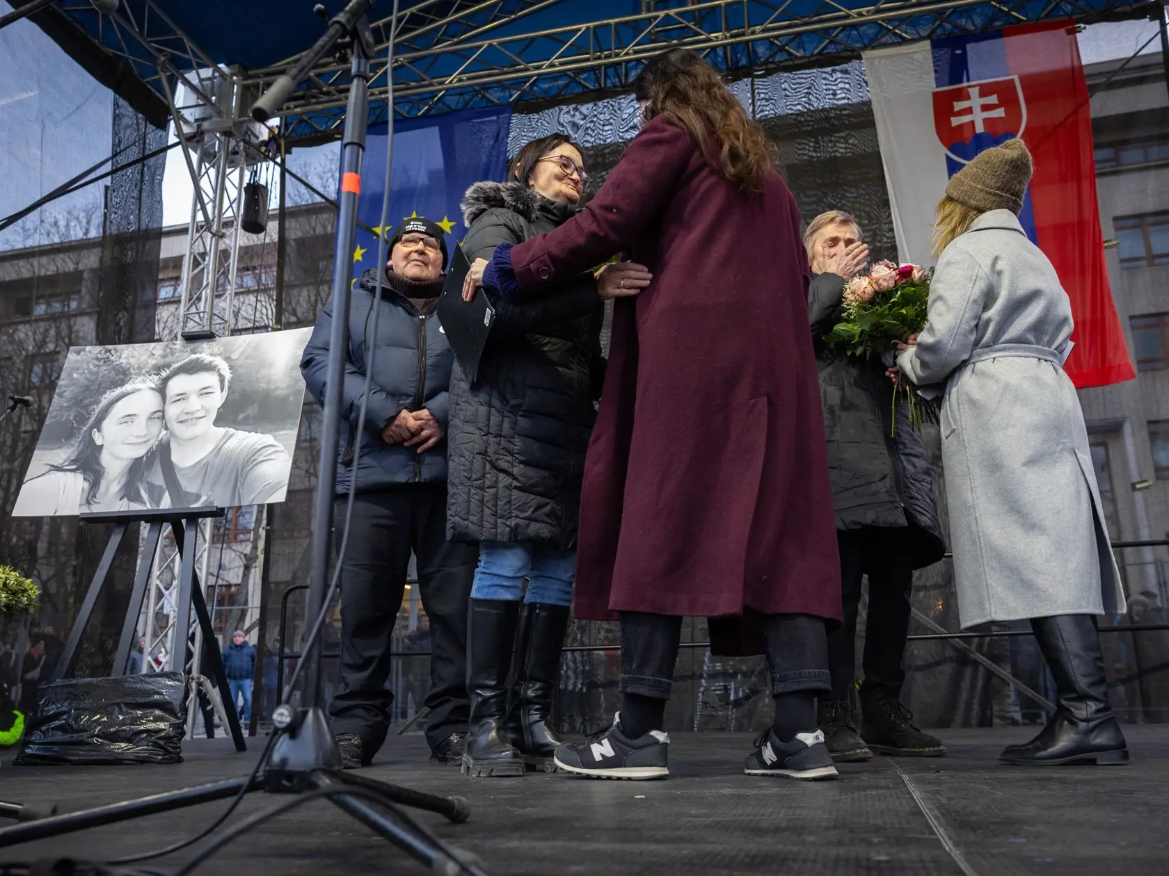 Spoločné zhromaždenie - Sedem rokov bez Jána a Martiny - Slovensko je Európa.
Spomienkovo-protestné zhromaždenie na Námestí slobody pri príležitosti výročia vraždy novinára Jána Kuciaka a jeho snúbenice Martiny Kušnírovej.