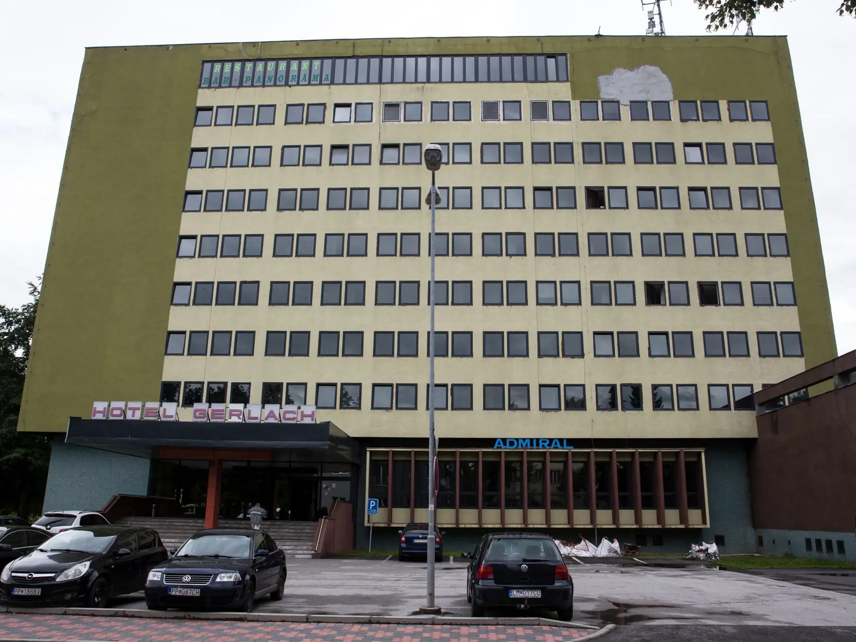 Známy hotel: Kedysi patril Reichelovi dnes je na predaj. Nový majiteľ sa ho chce zbaviť.