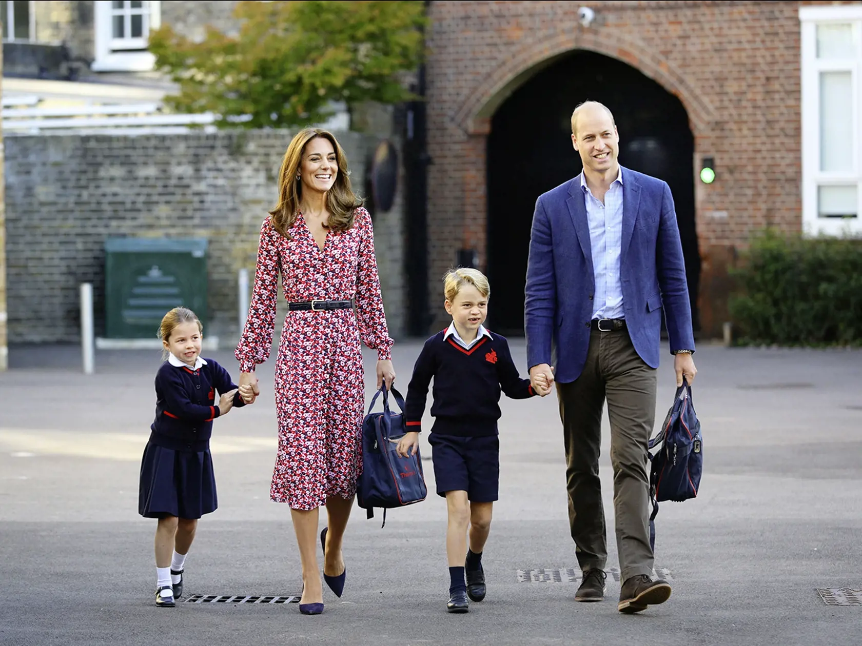Princ GEORGE navštevuje spolu so svojou sestrou od roku 2017 súkromnú Thomas’s Battersea School v južnom Londýne. Vráti sa tam aj v septembri?