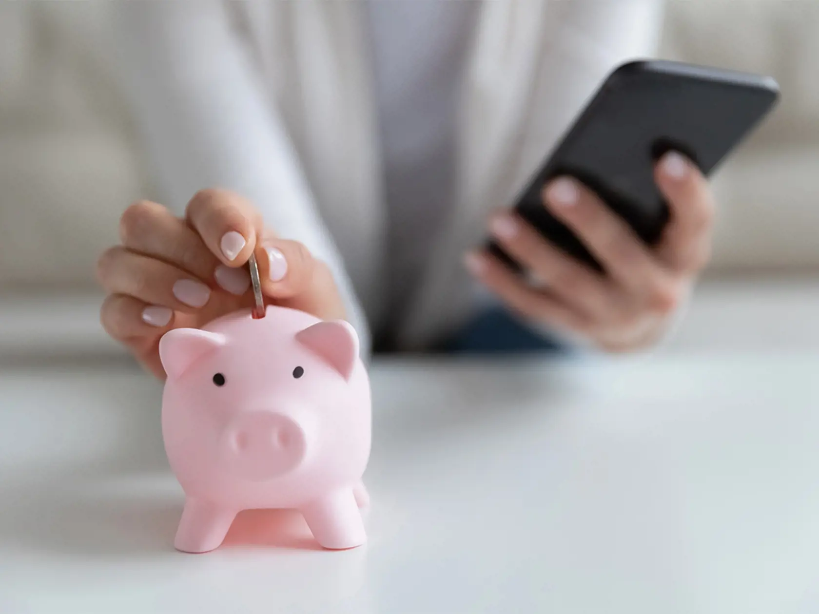 Z nášho trhu odchádza veľká banka, v ktorej má vložené peniaze tisíce Slovákov. Ide o pobočku francúzskej banky Cetelem.