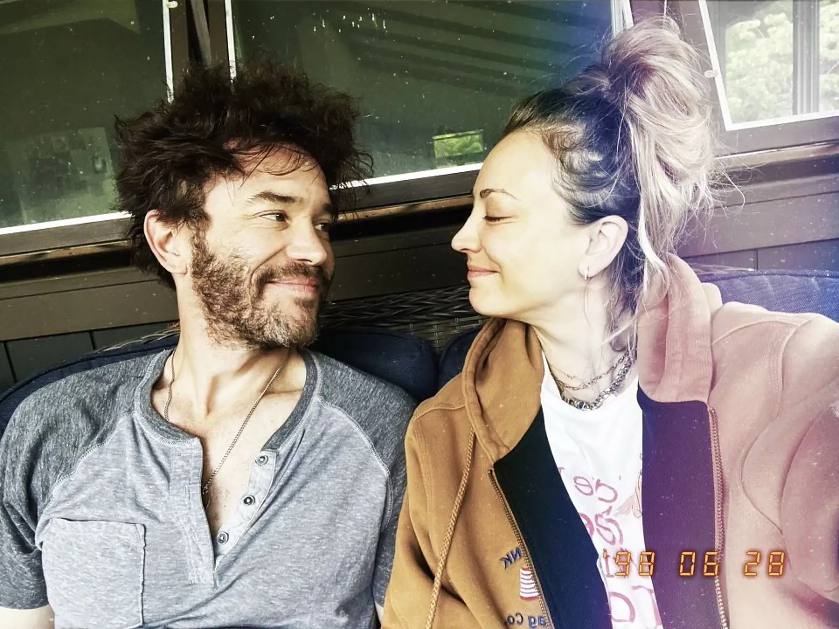 Kaley a Tommy sú už rodičmi malej princeznej.