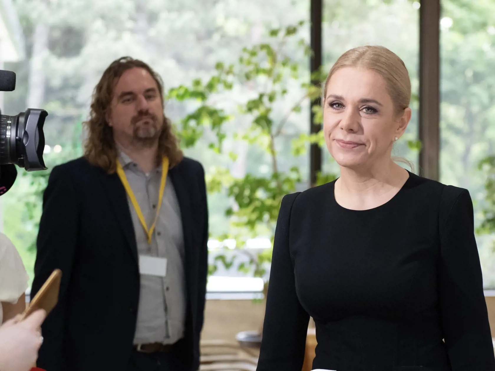 Na snímke podpredsedníčka vlády a ministerka hospodárstva SR Denisa Saková (Hlas-SD) pred 30. rokovaním vlády SR 2. mája 2024 v Bratislave. FOTO TASR - Pavel Neubauer
