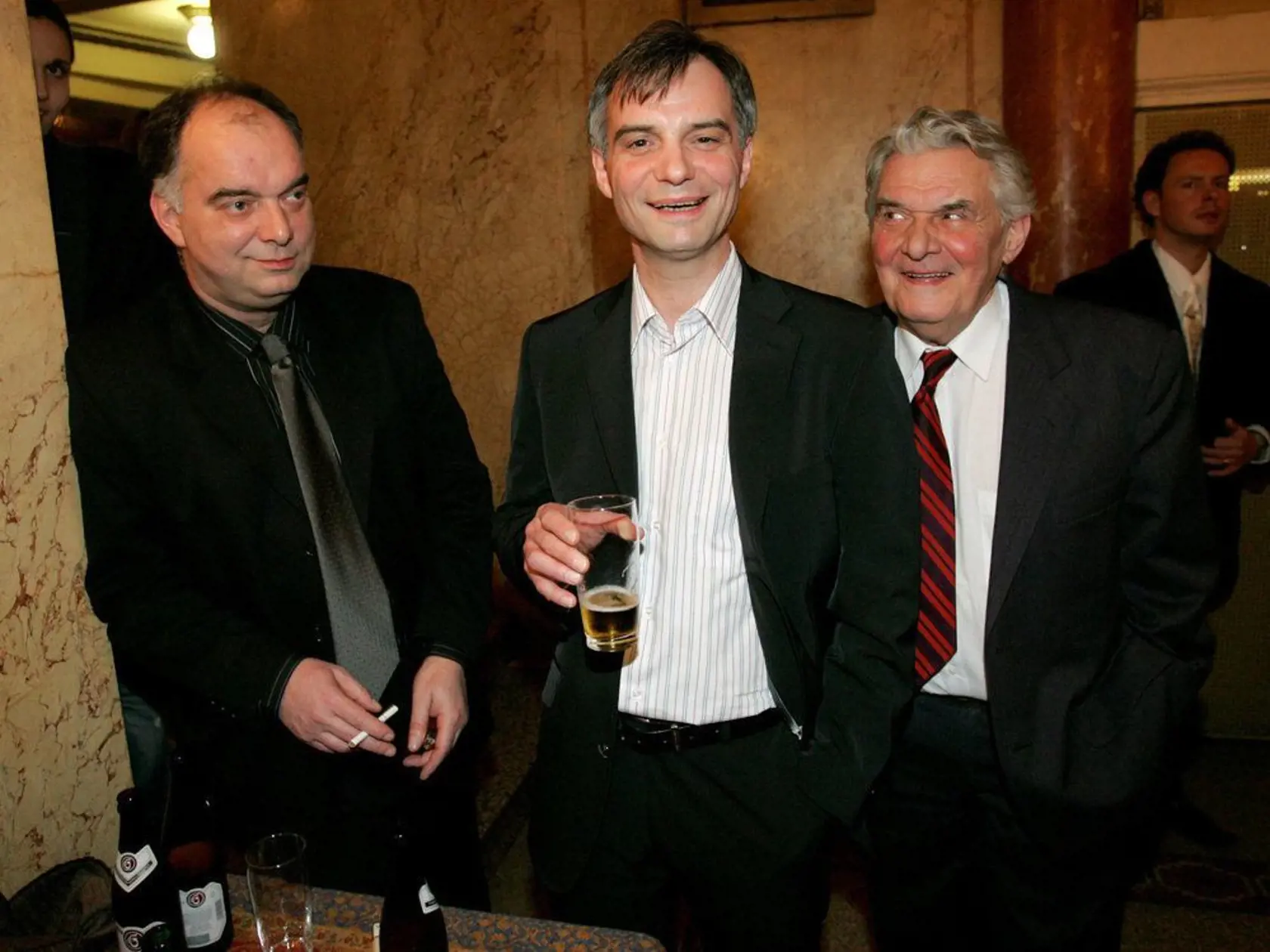 Ivan Trojan s bratom Ondřejom a otcom Ladislavom.