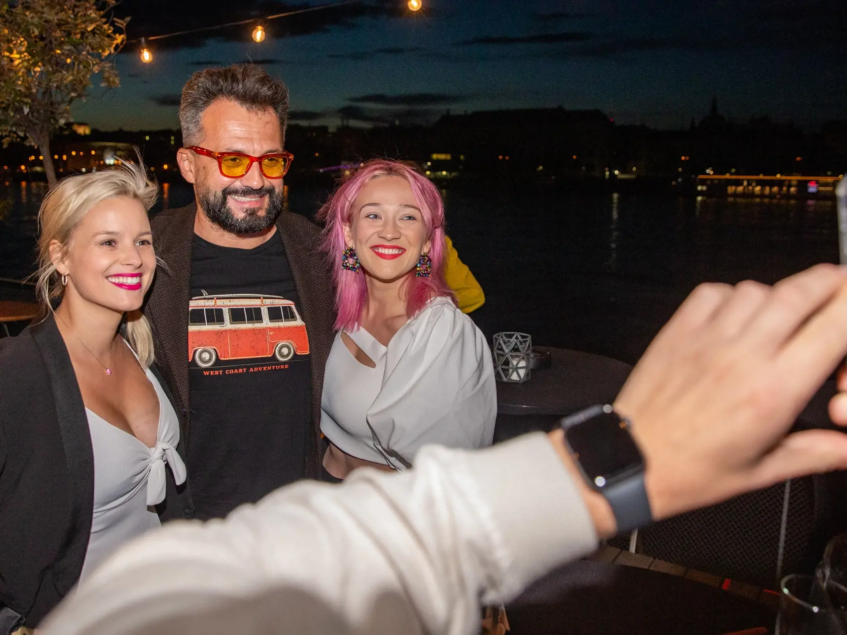 25. “ MEDIA PARTY ”  TV Markíza  sa uskutočnila na lodi Sundeck na Tyšrovom Nábreží v Bratislave. Na snímke jePatricie Pagáčová, Marián Čekovský a Tereza Mašková. 