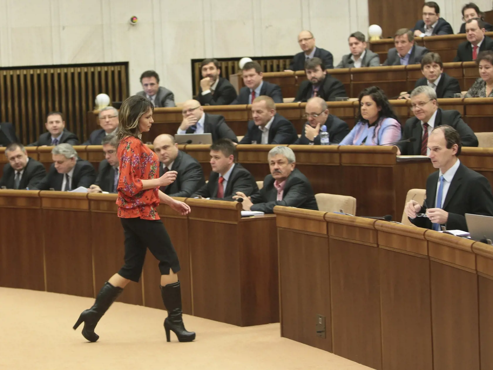 Momentky z parlamentu.