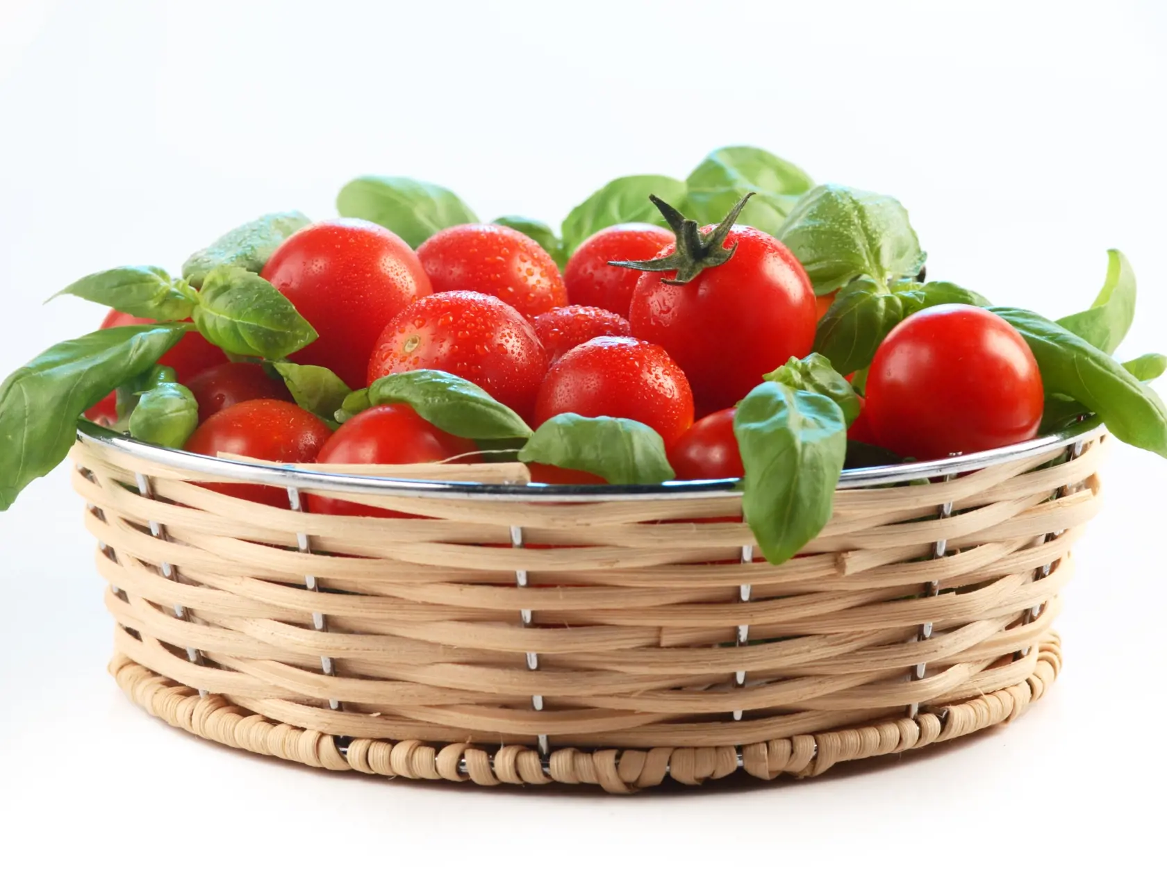 Cherry,Tomatoes,And,Basil,In,A,Wicker,Basket