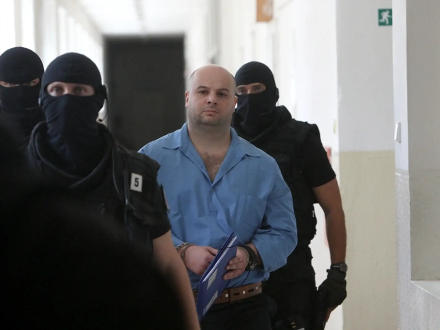 Údajný boss zemplínskej zločineckej skupiny Branislav Adamčo bol odsúdený na doživotie za vraždu Arpáda Nistora a ďalšie závažné trestné činy. Adamčo bol okrem toho obvinený z ďalších trestných činov, napríklad v prípade dvojnásobnej vraždy v Moste pri Bratislave z roku 2004.