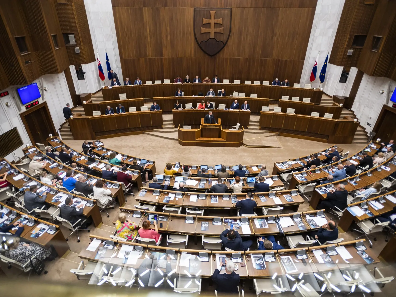Na snímke rokovacia sála počas 67. schôdze Národnej rady SR o návrhu na odvolanie ministra hospodárstva Richarda Sulíka z funkcie v Bratislave 16. júna 2022. FOTO TASR - Jaroslav Novák
