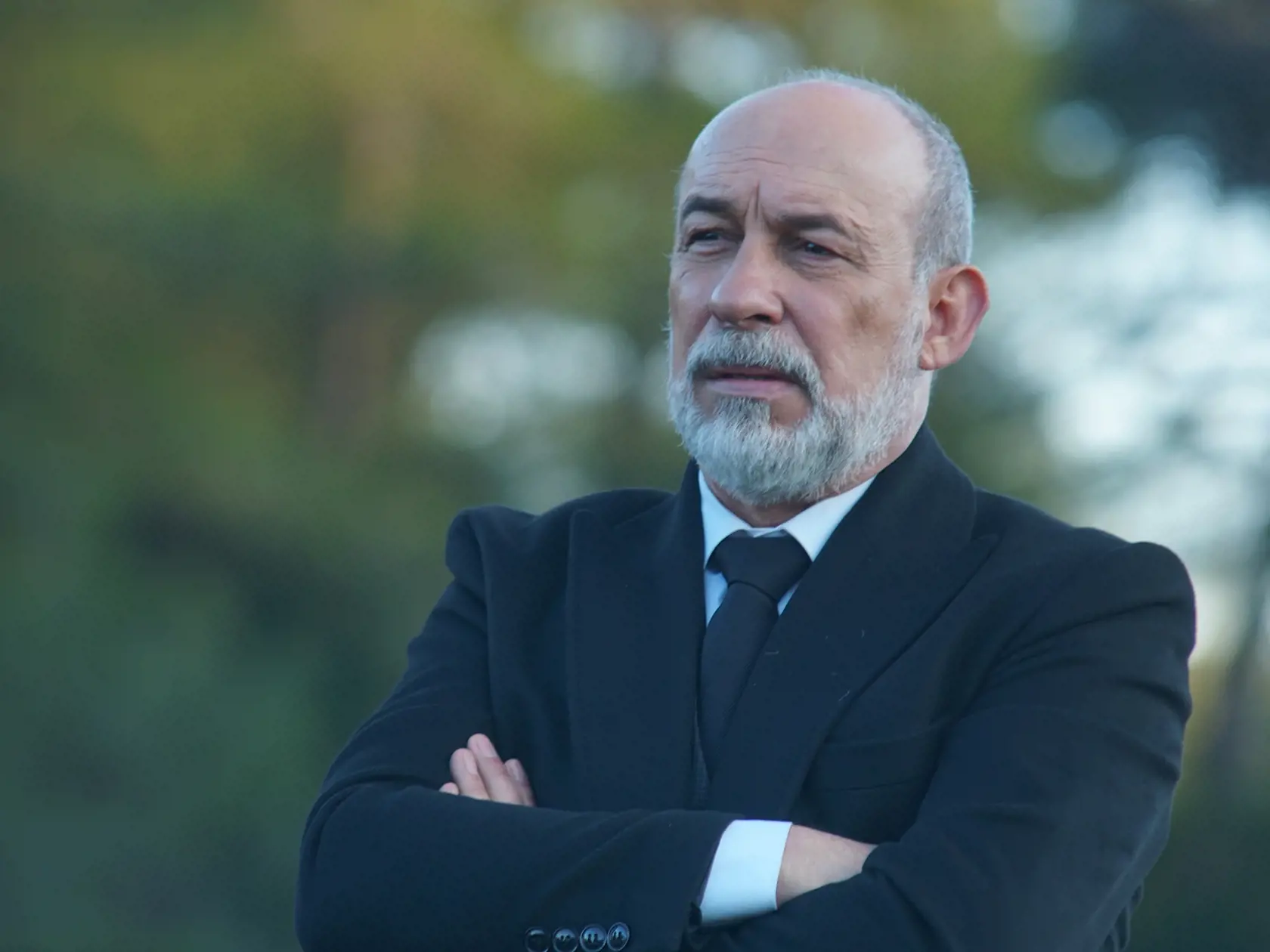 Veľvyslancova dcéra je aktuálne vysielaná. Patrí medzi najobľúbenejšie seriály v Turecku.