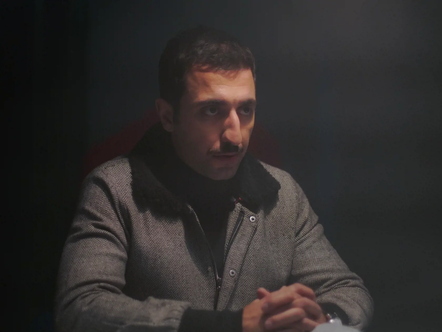 Veľvyslancova dcéra je aktuálne vysielaná. Patrí medzi najobľúbenejšie seriály v Turecku.