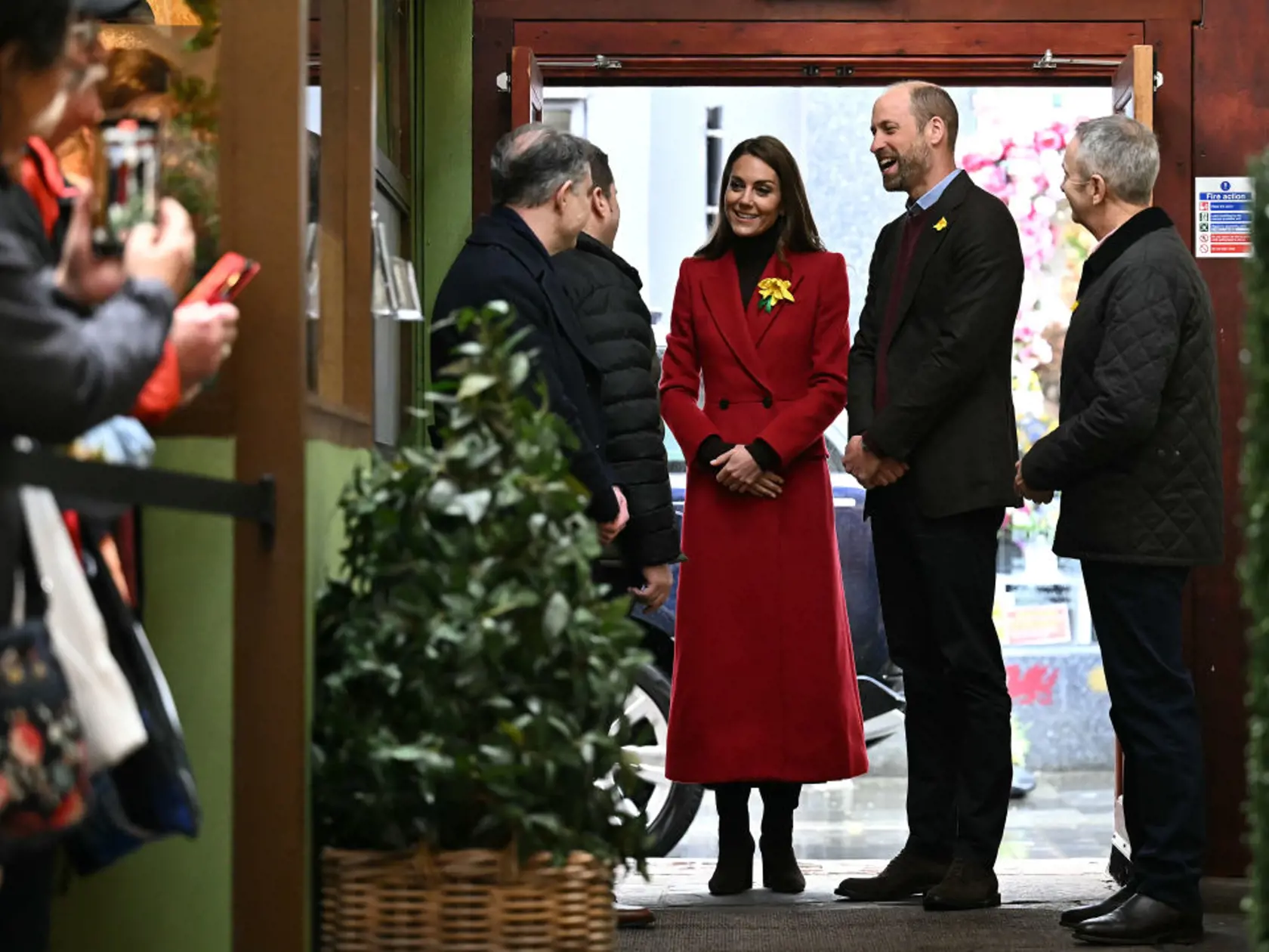 Princezná Kate s princom Williamom sa vydali na návštevu mestečka Pontypridd vo Walese.