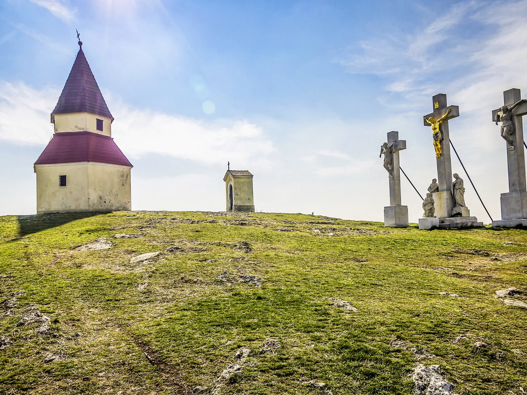 Kalvária v Nitre zaujme svojou jednoduchosťou a ponúka výhľady na celé mesto.