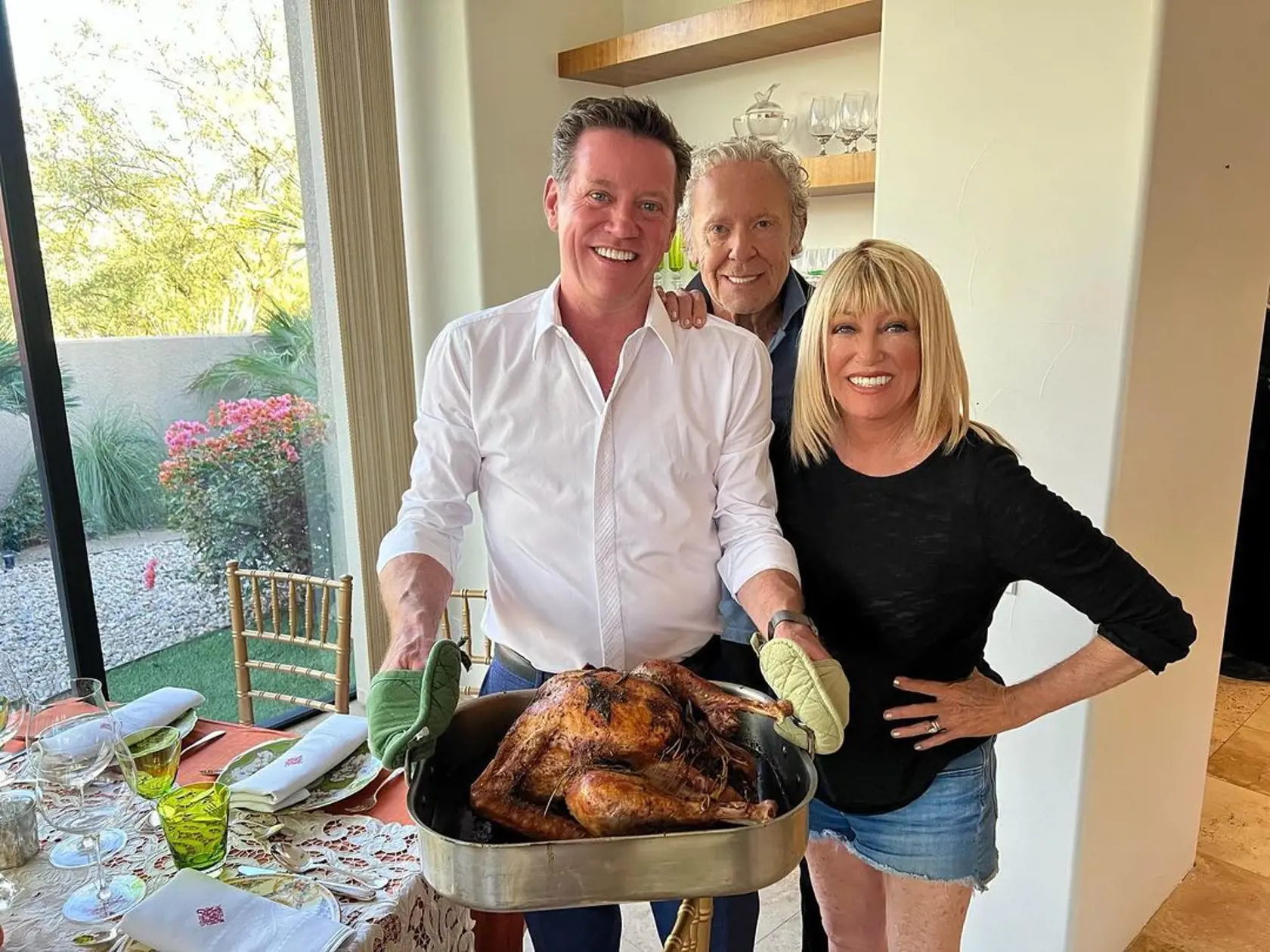 Suzanne Somers s manželom Alanom a synom z prvého manželstva Bruceom.
