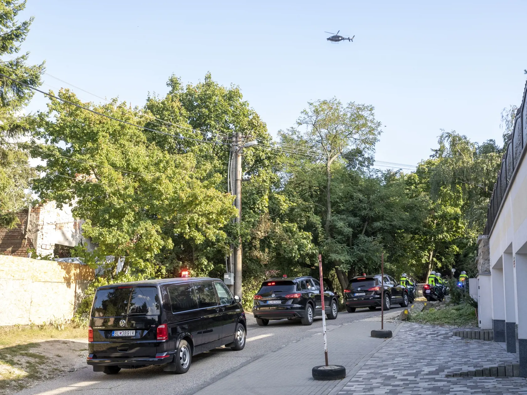 Na snímke pápež František prichádza na Apoštolskú nunciatúru v Horskom parku