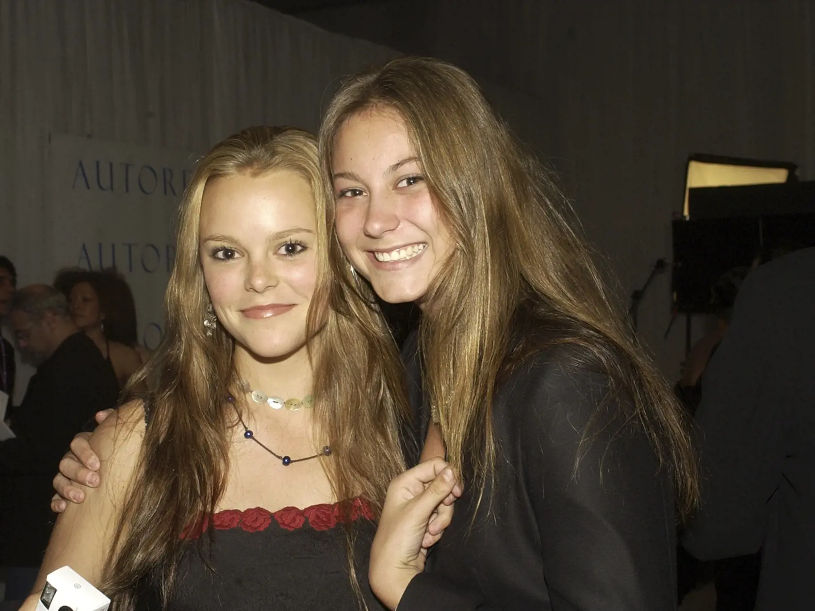 Rosie a Matilda Brown v roku 2003