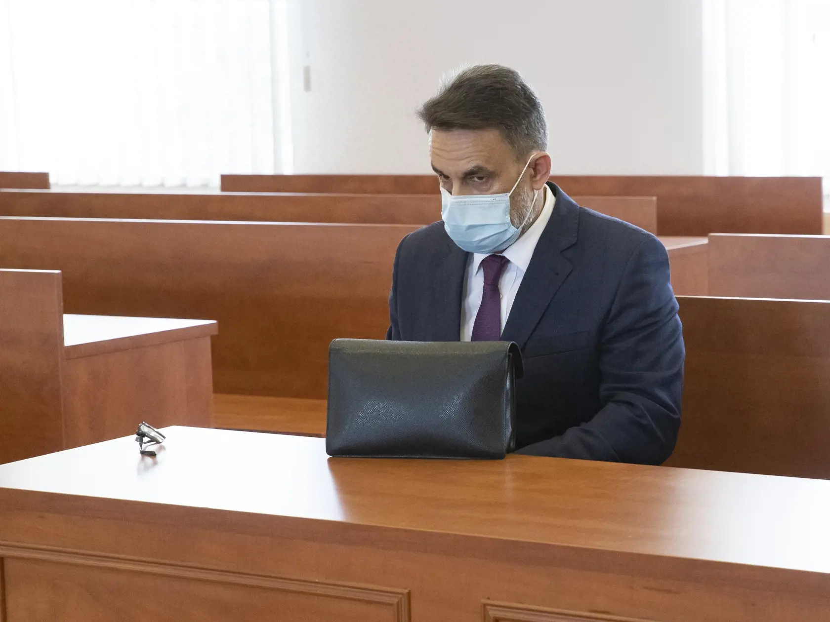 Súdne pojednávanie s bývalým špeciálnym prokurátorom Dušanom Kováčikom a Špecializovanom trestnom súde v Pezinku. Na snímke je bývalý generálny prokurátor Jaromír Čižnár, ktorý bol predvolaný ako svedok.