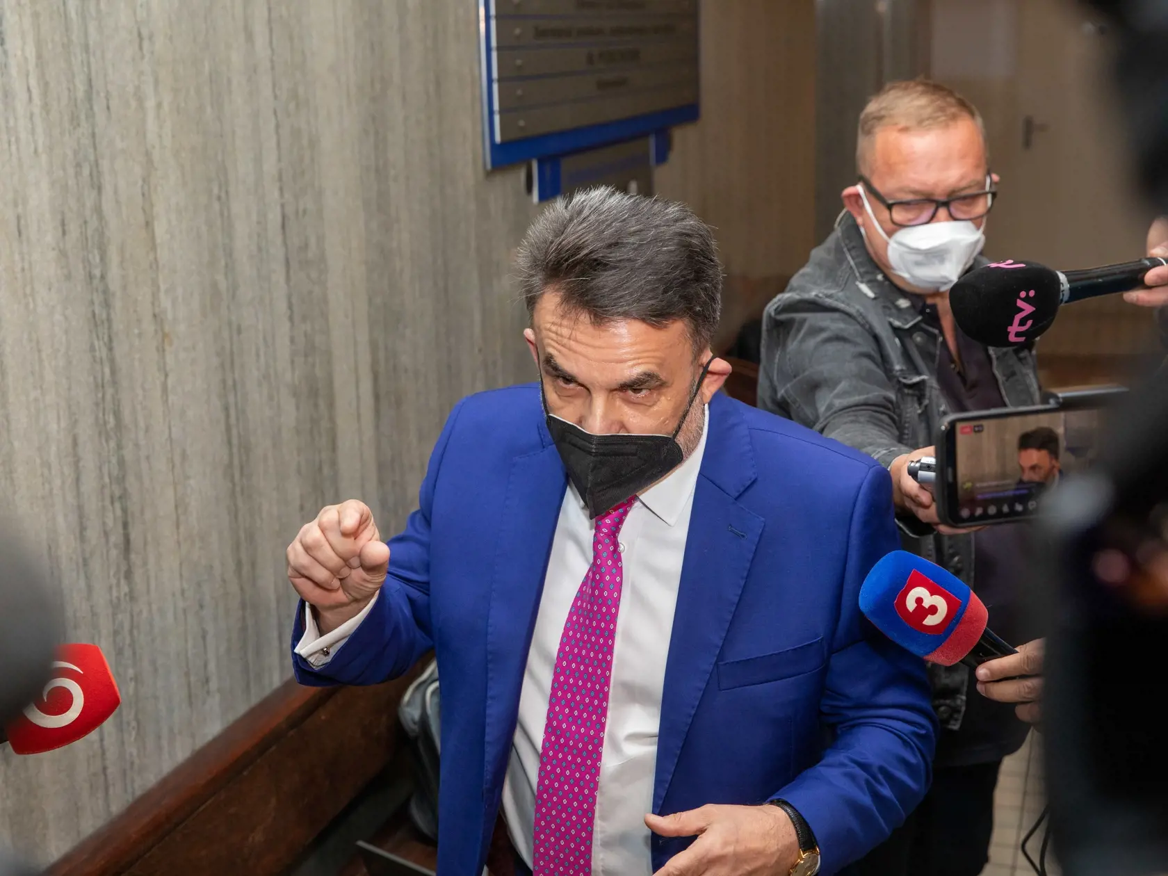 Na snímke je Jaromír Čižnár ktorý vypovedá v Trnkovej kauze Gorila.